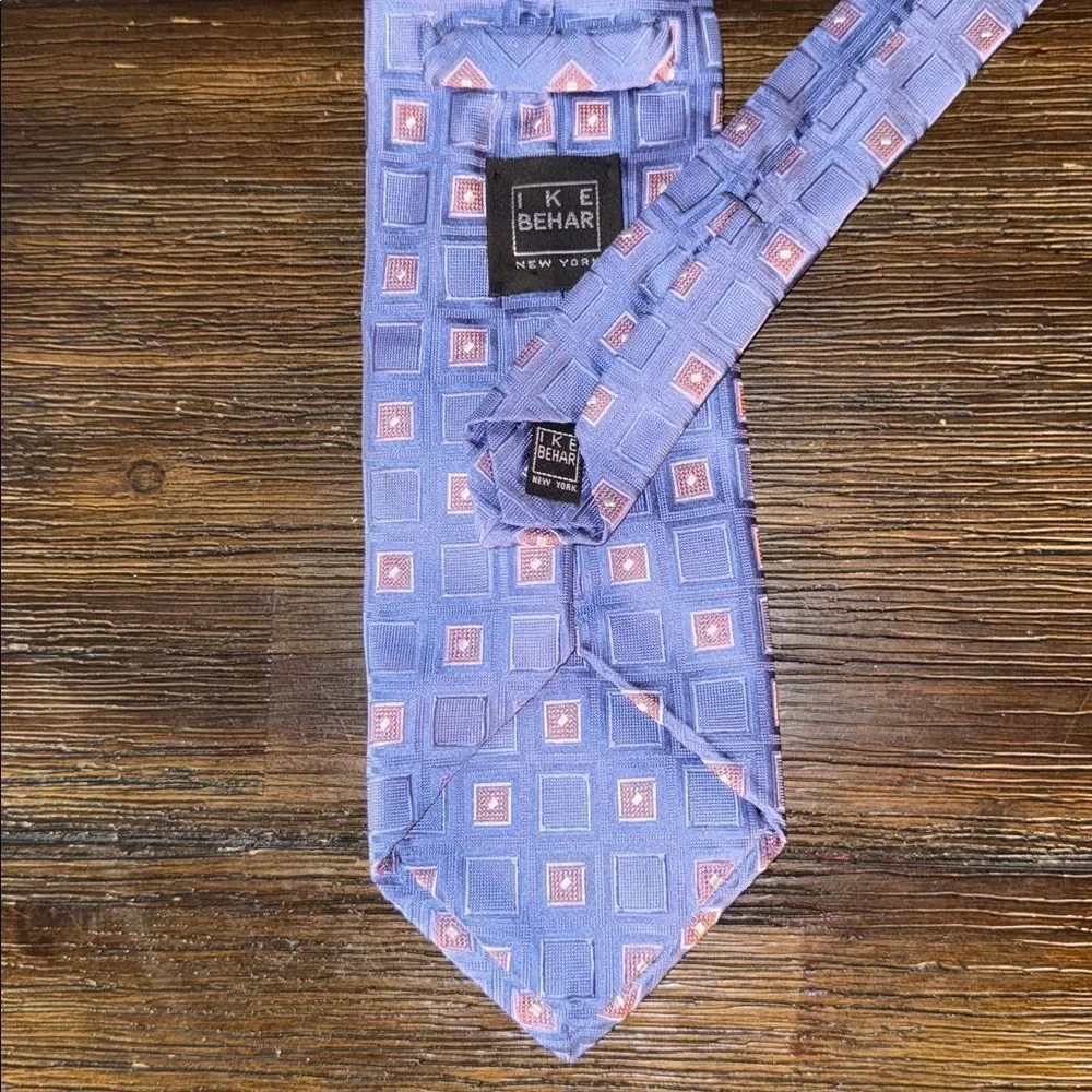 Ike Behar Vlue Elegant Geometric Patterned Tie